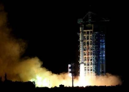 首飛成功！SpaceX 開(kāi)啟商業(yè)載人航天新時(shí)代